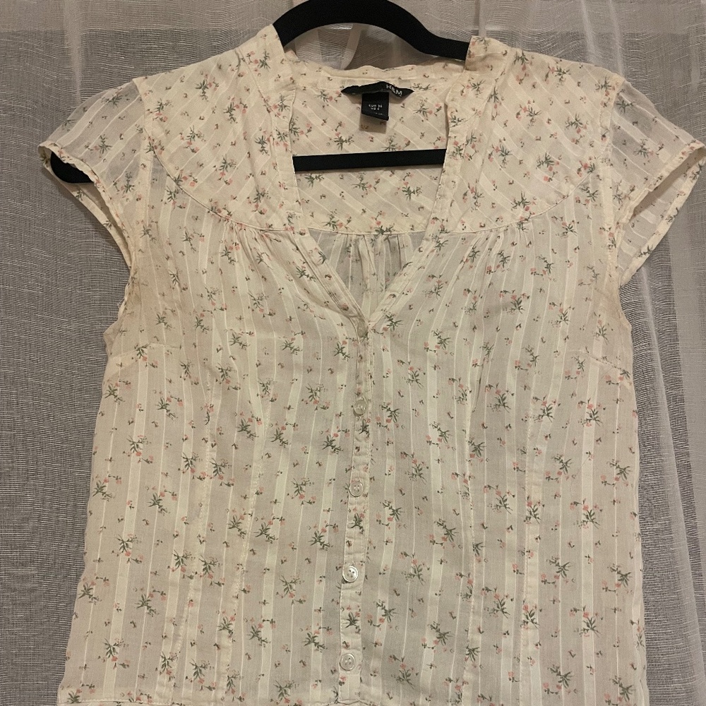 Adorable country vibe cotton button up